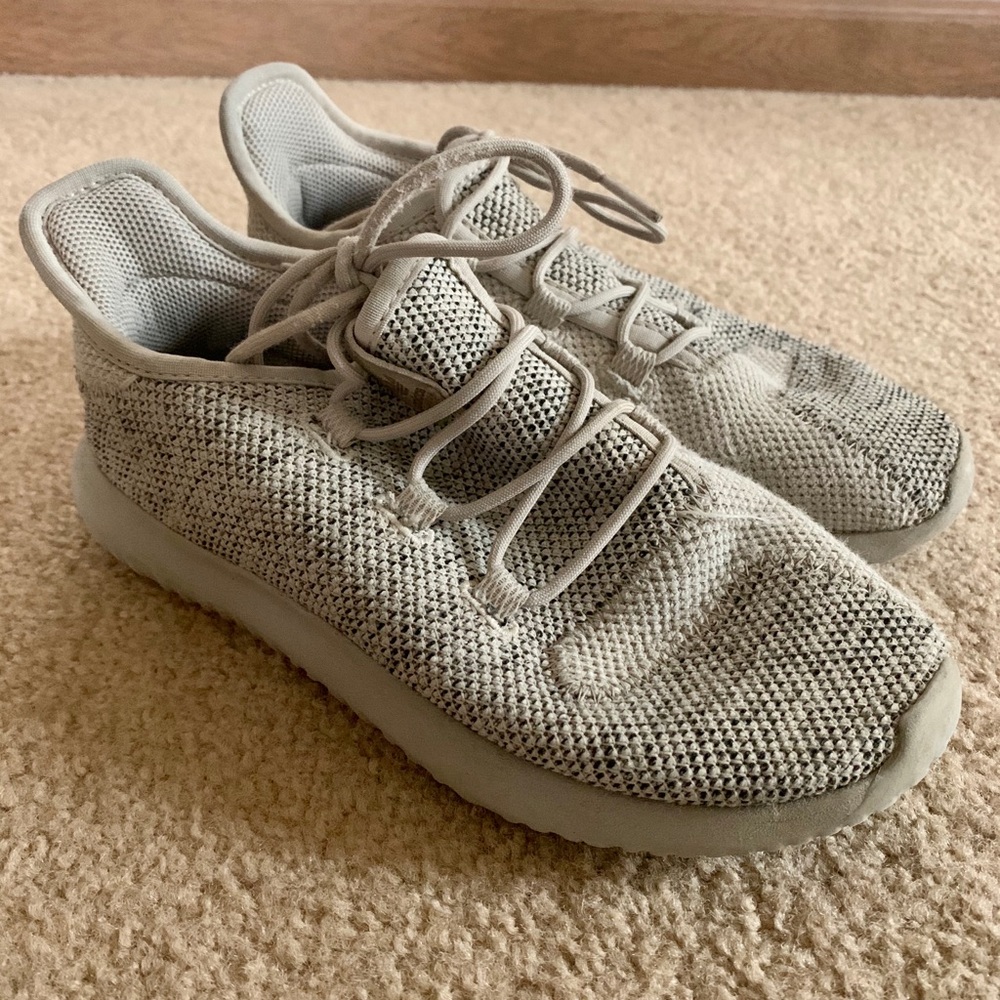 Adidas tubular shoes size 3